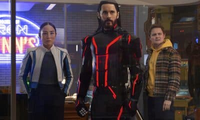 Greta Lee, como Eve Kim; Jared Leto es Ares y Arturo Castro interpreta a Seth Flores en la tercera entrega de la saga 'Tron'. EFE/ 2025 Disney Enterprises / Leah Gallo // SOLO USO EDITORIAL/SOLO DISPONIBLE PARA ILUSTRAR LA NOTICIA QUE ACOMPAÑA (CRÉDITO OBLIGATORIO)