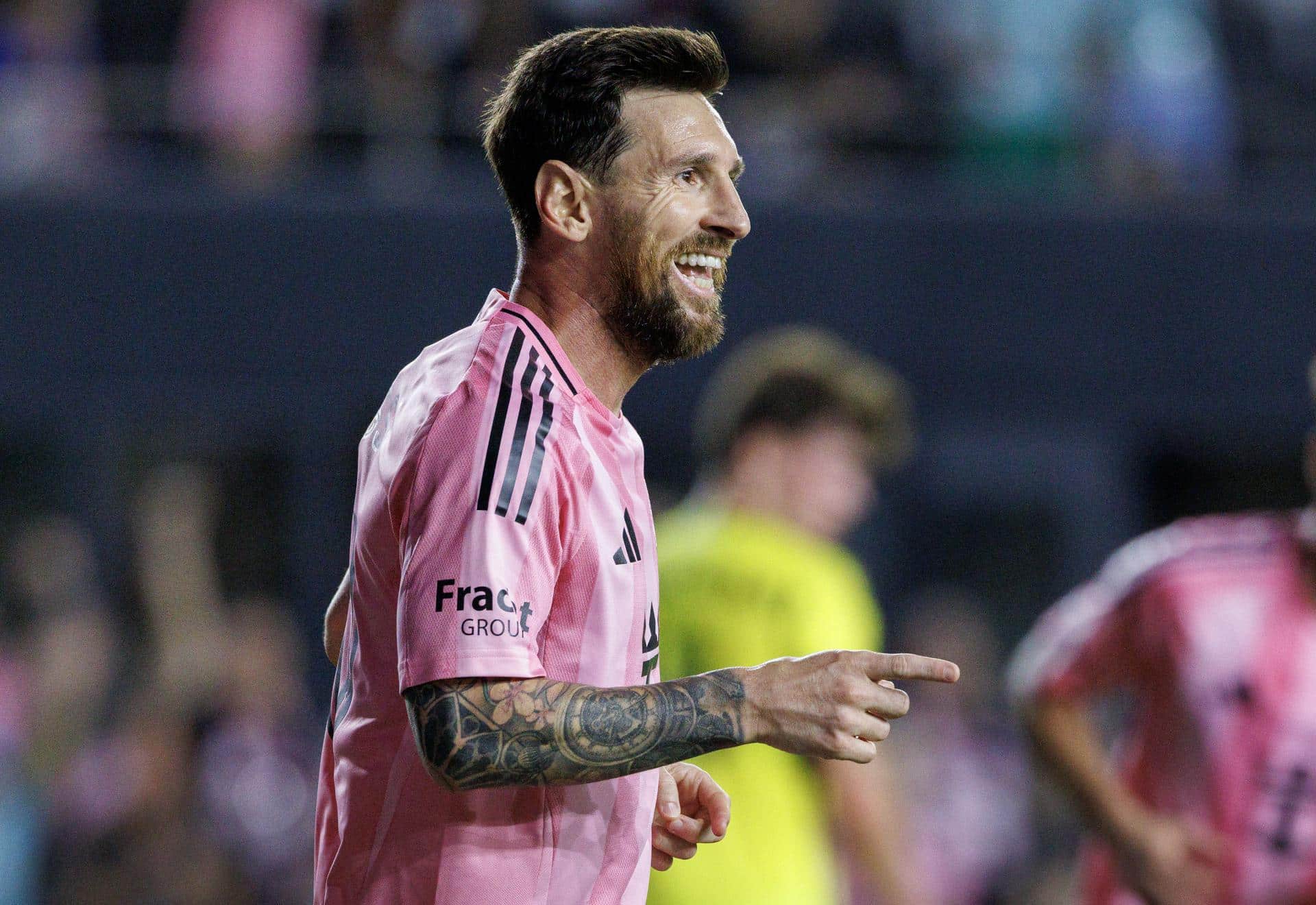 Lionel Messi celebra uno de sus dos goles ante el Nashville en la MLS en el Chase Stadium en Fort Lauderdale, Florida. EFE/EPA/CRISTOBAL HERRERA-ULASHKEVICH