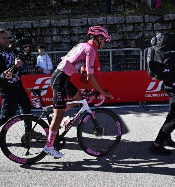 El ciclista mexicano Isaac del Toro (UAE) en foto de archivo de LUCA ZENNARO. EFE/EPA