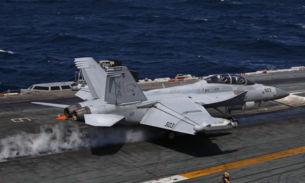 Fotografía de archivo de un caza F-18 Hornet de la Marina de los Estados Unidos.
EFE/EPA/JEON HEON-KYUN/POOL / POOL