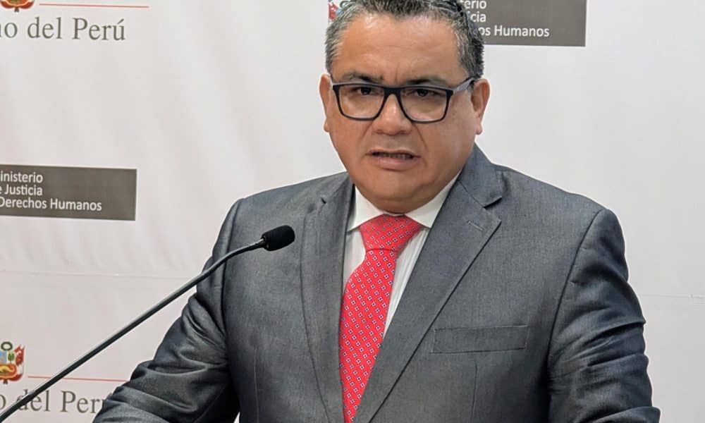 Fotografía de archivo del exministro del Interior y de Justicia Juan José Santiváñez, en Lima (Perú). EFE/ Fernando Gimeno