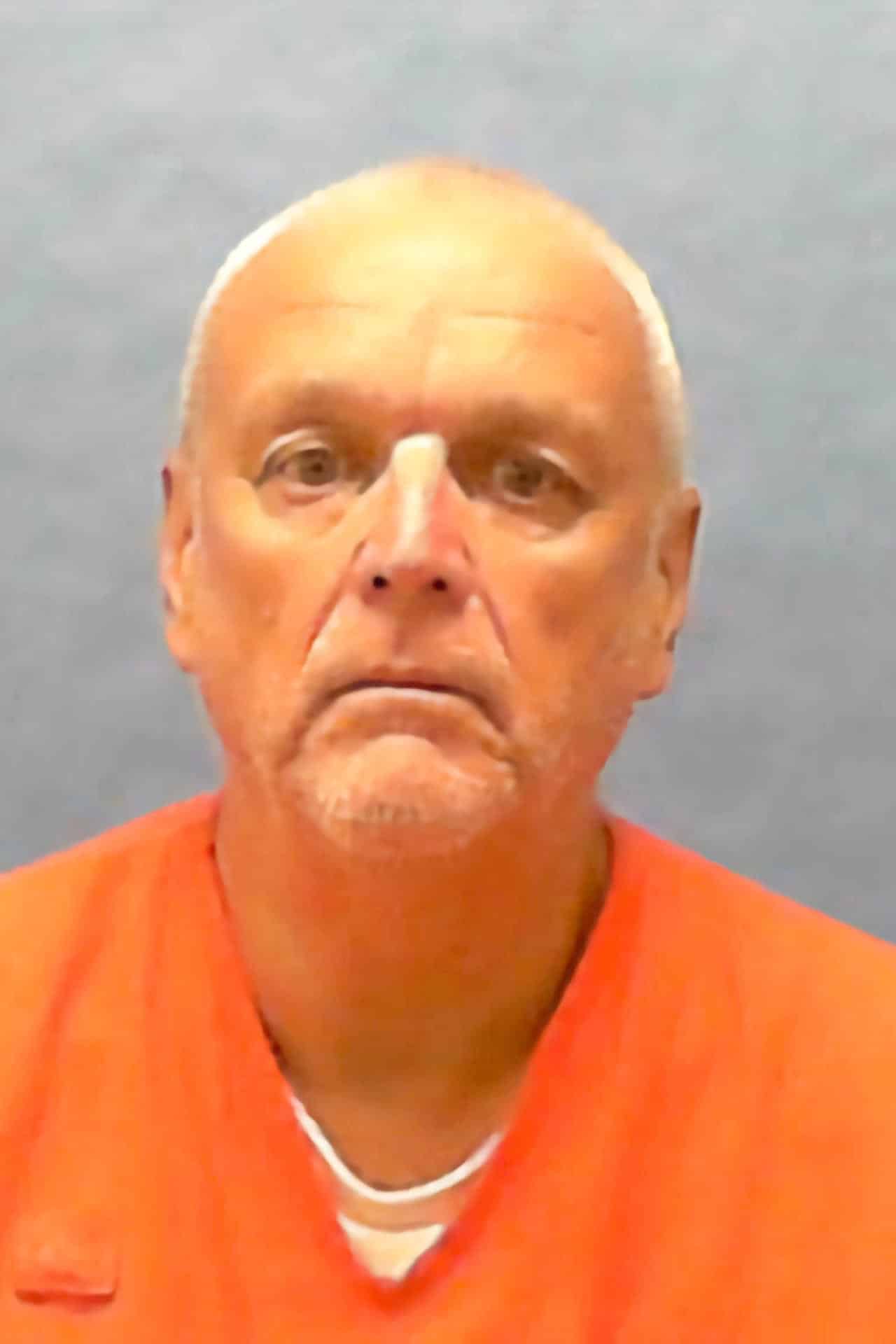 Fotografía de la ficha de reos del Departamento de Correcciones de Florida donde aparece Samuel Smithers, de 72 años, quien será ejecutado por el asesinato en 1996 de dos mujeres en Tampa, Florida (Estados Unidos). EFE/Departamento de Correcciones de Florida /SOLO USO EDITORIAL /NO VENTAS /SOLO DISPONIBLE PARA ILUSTRAR LA NOTICIA QUE ACOMPAÑA /CRÉDITO OBLIGATORIO
