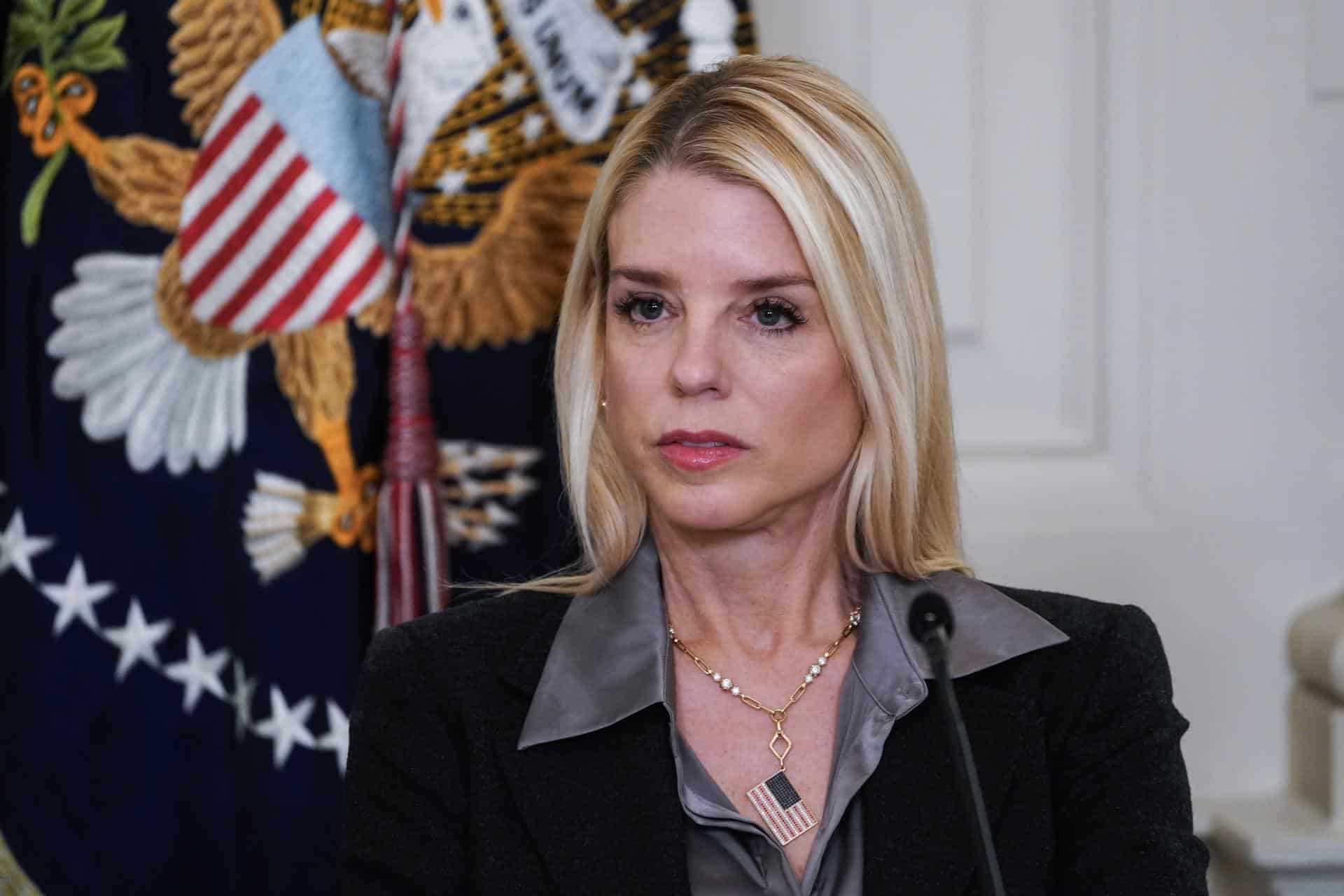 La fiscal general de EE.UU., Pam Bondi, en Washington, DC, el 23 de octubre de 2025. EFE/WILL OLIVER / POOL POOL