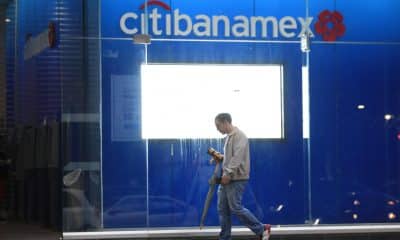 Fotografía de la fachada de una oficina del banco Citibanamex hoy, en la Ciudad de México (México). EFE/Mario Guzmán