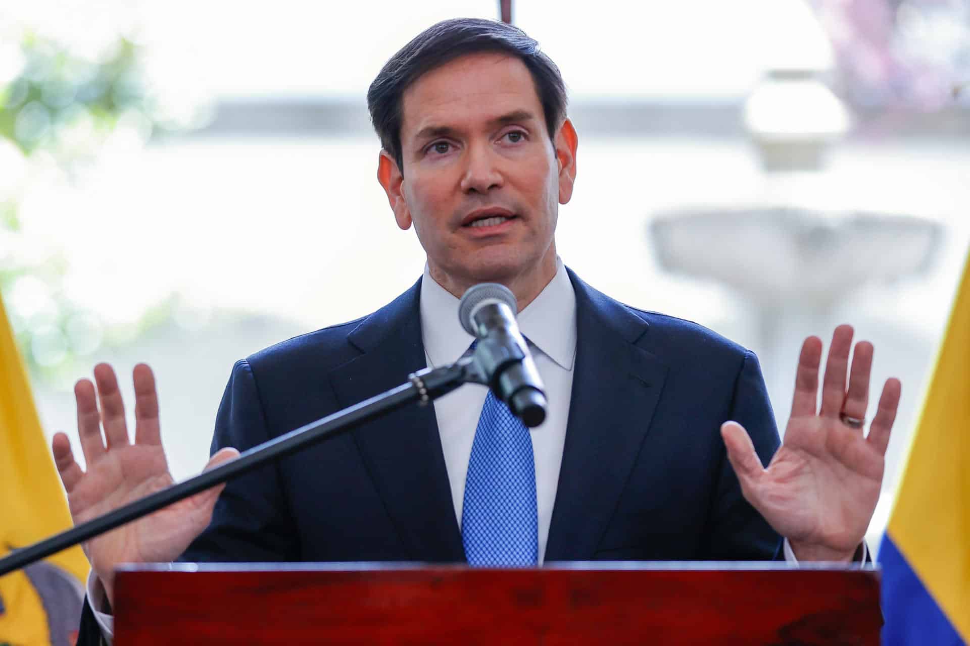 Fotografía de archivo del secretario de Estado de los Estados Unidos, Marco Rubio, hablando en una rueda de prensa en Quito (Ecuador). EFE/ José Jácome