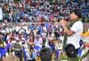 El expresidente boliviano Evo Morales (d) habla este sábado durante un evento en Villa Tunari (Bolivia). EFE/Jorge Abrego
