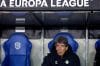 El entrenador del Betis, el chileno Manuel Pellegrini, en los prolegómenos del partido que este jueves enfrenta a su equipo con el Genk, en partido correspondiente a la Liga Europa. EFE/ OLIVIER MATTHYS