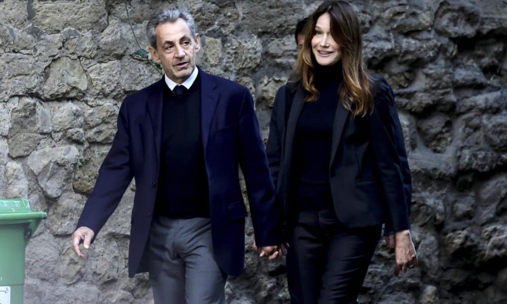El expresidente francés Nicolas Sarkozy y su esposa Carla Bruni. EFE/EPA/TERESA SUAREZ