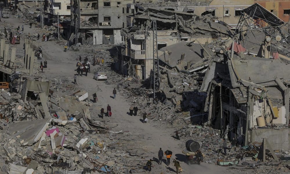 Imagen de archivo con la ciudad de Rafah destruida por los bombardeos. EFE/EPA/MOHAMMED SABER