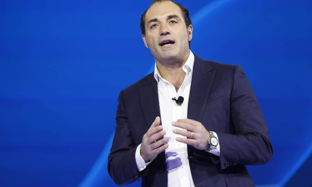 Fotografía de archivo del consejero delegado y director de operaciones de Stellantis para América del Norte, Antonio Filosa, durante el AutoMobility LA Auto Show 2024, en Los Ángeles (CA, EE.UU.). EFE/Caroline Brehman