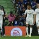 El delantero francés del Real Madrid, Kylian Mbappé (2d), celebra el primer gol del equipo madridista durante el partido de la jornada 9 de LaLiga EA Sports que Getafe y Real Madrid disputaron en el Coliseum, en Getafe (Comunidad de Madrid). EFE/Mariscal.