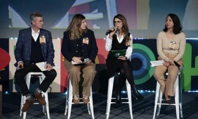 Desde la izquierda, el director ejecutivo del Centro de Estudios del Sector Privado para el Desarrollo Sustentable (CESPEDES), José Ramón Ardavín; la directora de Asuntos Corporativos de Tetra Pak, Zerene Kahan Oblatt; la vicepresidenta de Asuntos Corporativos de Heineken México, Claudia de la Vega, y la directora de Desarrollo Sustentable y Energía de la Cámara Nacional de la Industria del Hierro y del Acero (Canacero), Mónica Barrera, hablan durante el panel 'Logros desde México en economía circular' en el marco del foro 'México por el clima' este jueves, en la Ciudad de México (México). EFE/ José Méndez