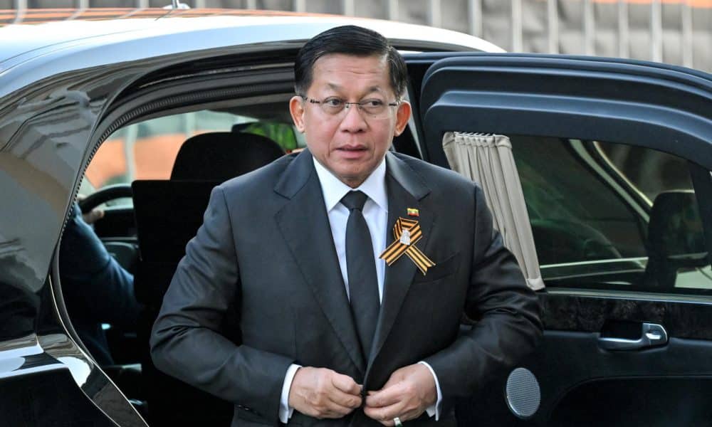 Fotografía de archivo del líder de la junta militar de Birmania, Min Aung Hlaing.
EFE/EPA/ALEXANDR KRYAZHEV / HOST PHOTO AGENCY RIA NOVOSTI HANDOUT HANDOUT EDITORIAL USE ONLY/NO SALESHANDOUT EDITORIAL USE ONLY/NO SALES