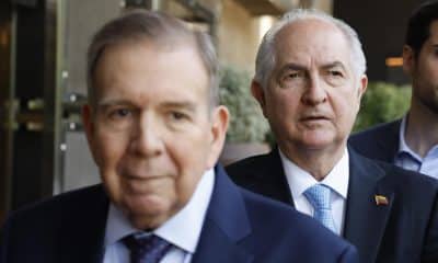 Los opositores venezolanos exiliados en España Edmundo González Urrutia (izquierda) y Antonio Ledezma, en una imagen de archivo. EFE/Sergio Pérez