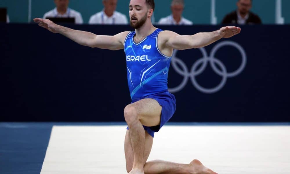 Fotografía de archivo del gimnasta israelí Artem Dolgopyat durante los Juegos Olímpicos de París 2024.
EFE/EPA/YAHYA ARHAB