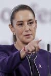 La presidenta de México, Claudia Sheinbaum, habla en una rueda de prensa este martes, en el Palacio Nacional en la Ciudad de México (México). EFE/ Isaac Esquivel