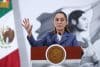 La presidenta de México, Claudia Sheinbaum, habla en una rueda de prensa este lunes, en Palacio Nacional de la Ciudad de México (México).  EFE/Mario Guzmán
