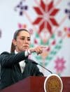 La presidenta de México, Claudia Sheinbaum, habla durante una rueda de prensa este viernes, en el Palacio Nacional, en Ciudad de México (México). EFE/Mario Guzmán
