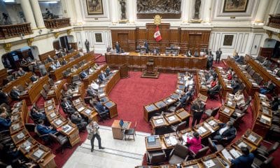 Fotografía general del Congreso de la República del Perú este jueves, en Lima (Perú). EFE/ John Reyes Mejía