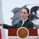 La presidenta de México, Claudia Sheinbaum, habla durante una rueda de prensa este viernes, en el Palacio Nacional, en Ciudad de México (México). EFE/Mario Guzmán
