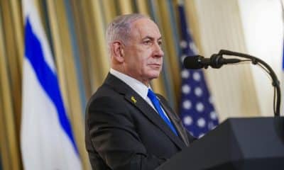 El primer ministro israelí Benjamin Netanyahu participa en una conferencia de prensa conjunta con el presidente de EE.UU. Donald Trump en el Comedor de Estado de la Casa Blanca en Washington, DC, EE.UU., 29 de septiembre de 2025.EFE/EPA/WILL OLIVER / POOL