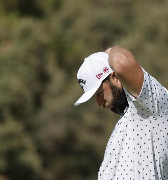 El golfista español Jon Rahm, durante la primera jornada del Abierto de España de golf este jueves en el Club de Campo Villa de Madrid. EFE/ Sergio Pérez