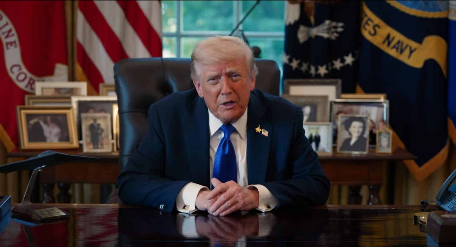Captura de un video de la cuenta oficial en YouTube @WhiteHouse de la Casa Blanca que muestra al Presidente de Estados Unidos, Donald Trump, hablando este viernes en Washington (Estados Unidos). EFE/ @WhiteHouse/ SOLO USO EDITORIAL/ NO VENTAS/ SOLO DISPONIBLE PARA ILUSTRAR LA NOTICIA QUE ACOMPAÑA (CRÉDITO OBLIGATORIO)