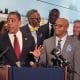 El congresista y presidente del Caucus Hispano en el Congreso de EE.UU., Adriano Espaillat (i), al intervenir este jueves, 2 de octubre, junto al asambleísta estatal Eddie Gibbs (3d), durante una conferencia de prensa, en East Harlem (NY, EE.UU.). EFE/Ruth Hernández