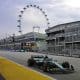 Fernando Alonso (Aston Martin) durante los entrenamientos libres para el Gran Premio de Fórmula Uno de Singapur. EFE/EPA/TOM WHITE