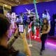 Fotografía de archivo en donde se ven asistentes de una edición pasada del Salón del Ocio y la Fantasía (SOFA) en Bogotá (Colombia). EFE/ Carlos Ortega