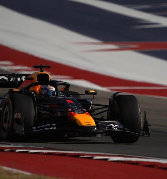 AUSTIN (EEUU), 17/10/2025.- El cuádruple campeón del mundo neerlandés Max Verstappen (Red Bull) durante la calificación para la prueba sprint del Gran Premio de Estados Unidos, el decimonoveno del Mundial de Fórmula Uno, que se disputa en el Circuito de las Américas de Austin, Texas. EFE/EPA/DUSTIN SAFRANEK