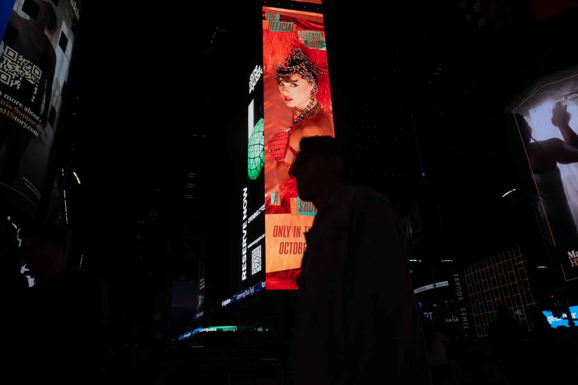 EFE/EPA/JOHN TAGGART