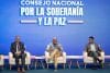 El jefe negociador del Gobierno de Venezuela, Jorge Rodríguez (c), habla durante un encuentro del Consejo Nacional por la Soberanía y la Paz este martes, en Caracas (Venezuela). EFE/ Ronald Pena R
