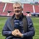 El exfutbolista croata Davor Suker, campeón del Mundial sub-20 de 1987 en Chile, habla este jueves durante una entrevista con EFE en el estadio Nacional Julio Martínez Prádanos, de Santiago. EFE/ María José Rey