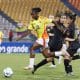 Linda Caicedo (i), de Colombia, disputa el balón en un partido de la Liga de Naciones Femenina ante Perú en el Atanasio Girardot, en Medellín. EFE/Mauricio Dueñas Castañeda