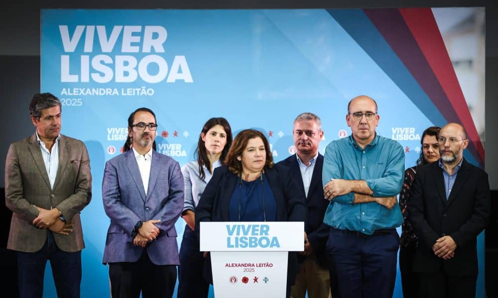 La aspirante socialista por la capital, Alexandra Leitão, que encabezó la coalición de izquierdas 'Viver Lisboa', habla en Lisboa, Portugal, el 13 de octubre de 2025. EFE/RODRIGO ANTUNES