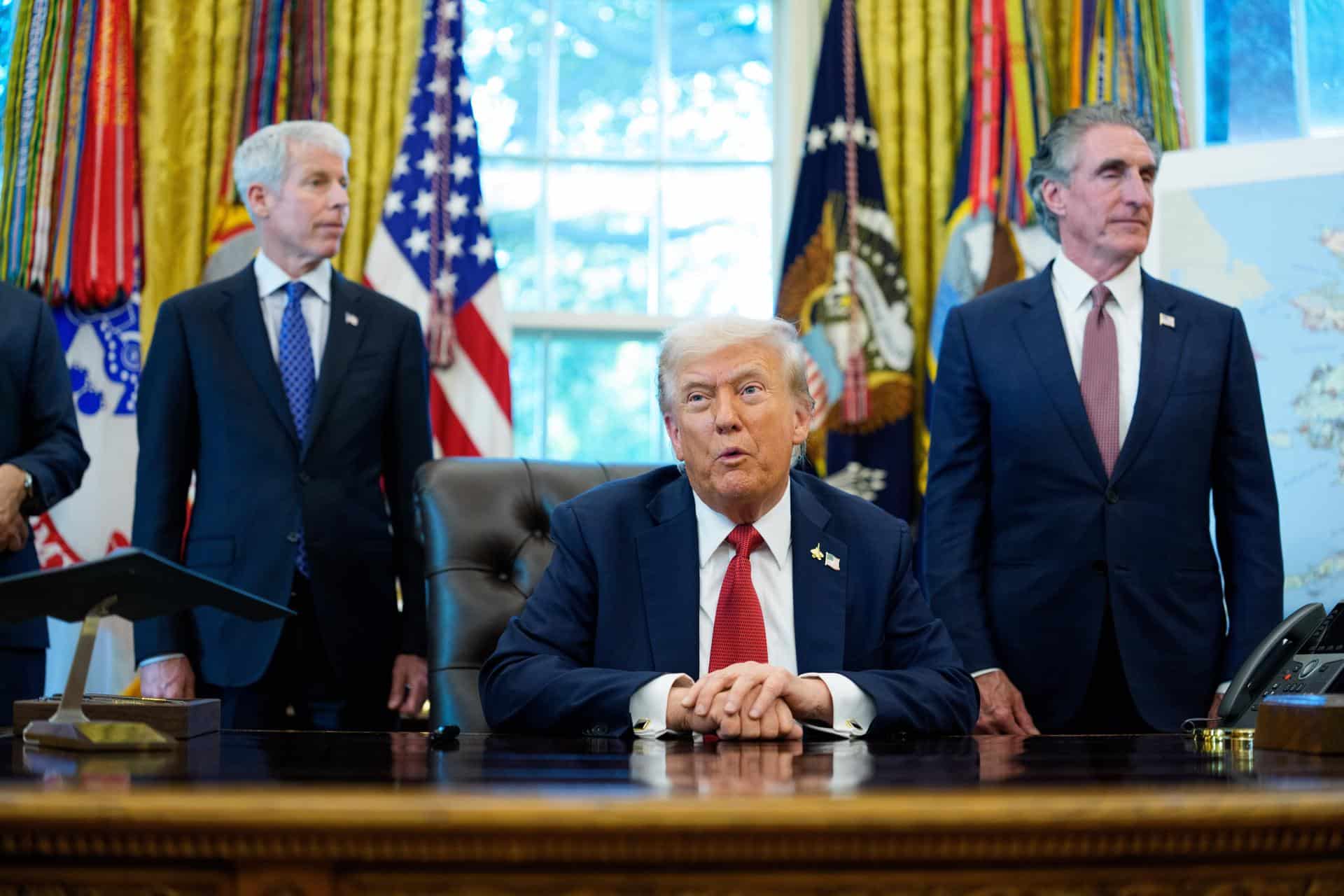 EFE/EPA/Aaron Schwartz - Pool via CNP / POOL