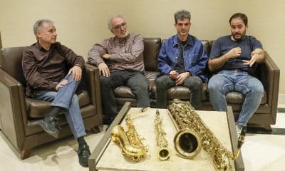 De izquierda a derecha, los integrantes del cuarteto español Sigma Project Josetxo Silguero, Andrés Gomis, Ángel Soria y Alberto Chaves hablando durante una entrevista con EFE este martes, en Bogotá (Colombia). EFE/ Carlos Ortega