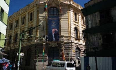 Fotografía de archivo del frente de la Cancillería boliviana, en La Paz (Bolivia). EFE/Luis Gandarillas