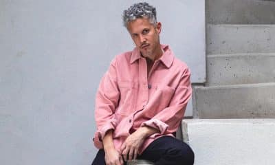 Fotografía cedida por Sony Music donde aparece el cantante dominicano Vicente García quien volverá a los Latin Grammy, el 13 de noviembre en Las Vegas, con 'Puñito de Yocahú', su cuarto álbum de estudio y primera producción en seis años. EFE/Sony Music