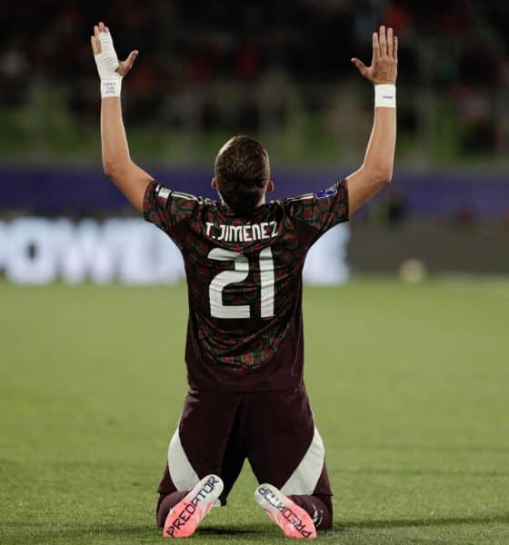 Tahiel Jiménez, de México, celebra un gol en el partido de octavos de final ante Chile del Mundial Sub-20. EFE/Adriana Thomasa