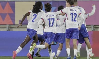 Jugadores de Francia celebran un gol durante un partido de cuartos de final de la Copa Mundial Sub-20 . EFE/ Adriana Thomasa