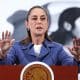 La presidenta de México, Claudia Sheinbaum, habla durante una rueda de prensa este lunes, en el Palacio Nacional en Ciudad de México (México). EFE/Mario Guzmán