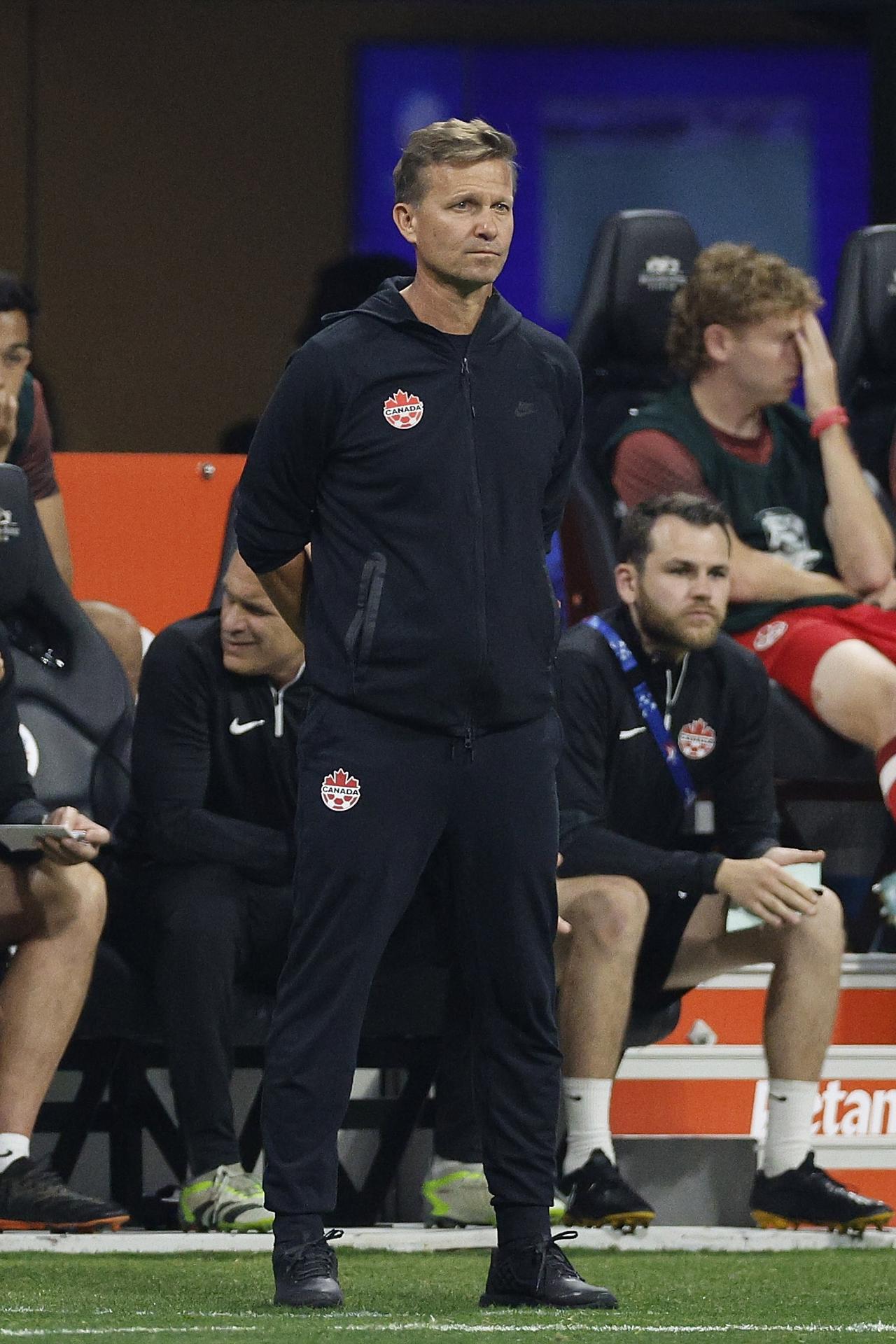 Fotografía tomada el 21 de junio de 2024 al seleccionador de Canadá, Jesse Marsch, quien ha presentado un balance positivo del desempeño de su selección a 8 meses del comienzo del Mundial de 2026, que su país organizará junto a Estados Unidos y México. EFE/EPA/ERIK S. LESSER
