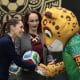 La presidenta de México Claudia Sheibaum (i) saluda al jaguar Zayu (d), mascota de México para la Copa Mundial de la FIFA 2026 durante una rueda de prensa este lunes, en el Complejo Cultural Los Pinos de la Ciudad de México (México). EFE/José Méndez