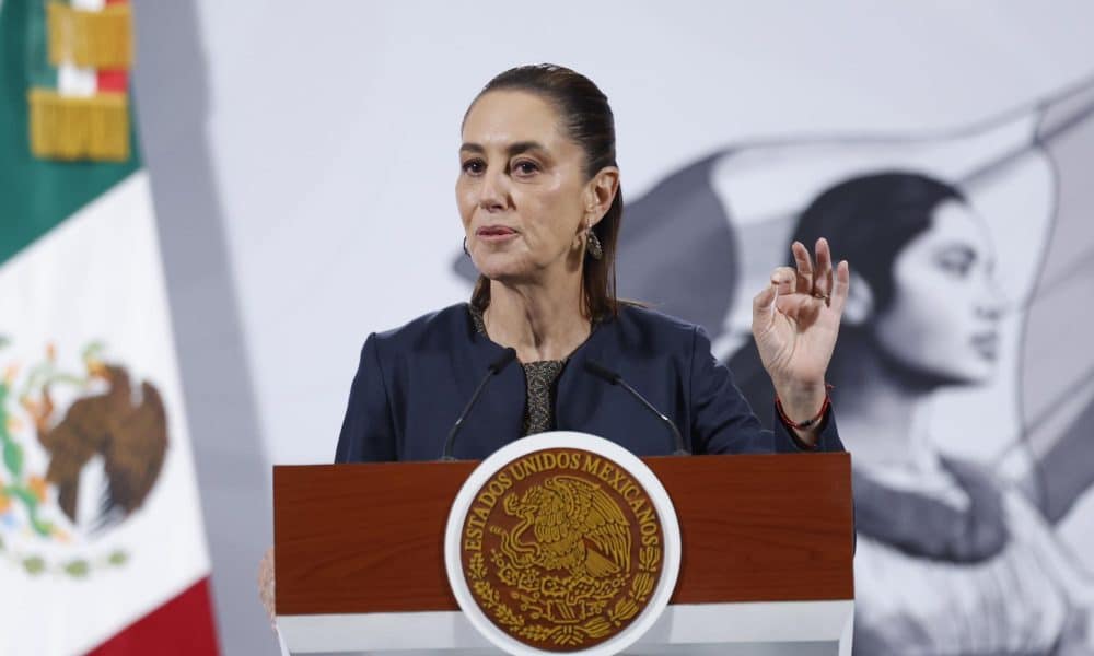 La presidenta de México Claudia Sheibaum, participa este jueves durante una rueda de prensa en Palacio Nacional de la Ciudad de México (México). EFE/Sáshenka Gutiérrez