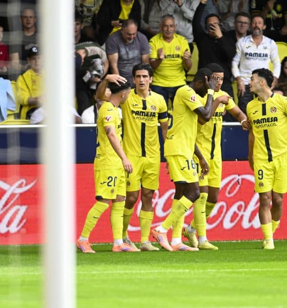 Jugadores del Villarreal celebran un gol de Gerard Moreno (2i) contra el Rayo Vallecano. EFE/ Andreu Esteban
