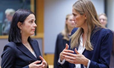 EFE/EPA/OLIVIER MATTHYS