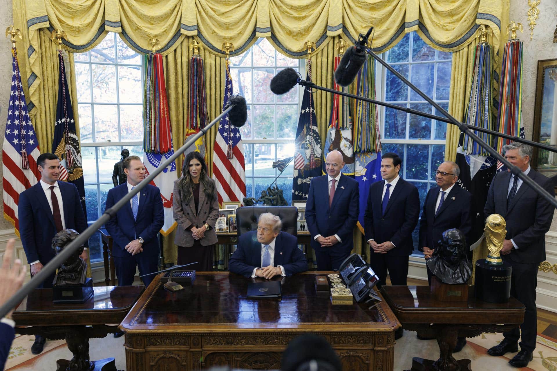 EFE/EPA/WILL OLIVER / POOL