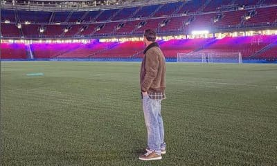 El exjugador del Barcelona Leo Messi, durante su visita el pasado domingo al Spotify Camp Nou, foto que publicó con un mensaje en la red social Instagram. EFE/Instagram Leo Messi -SOLO USO EDITORIAL/SOLO DISPONIBLE PARA ILUSTRAR LA NOTICIA QUE ACOMPAÑA (CRÉDITO OBLIGATORIO)-
